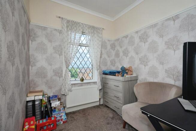 3 bed Semi-Detached for sale Image 12