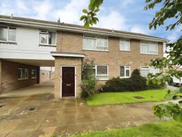 5, Queen Eleanors Court, Witney OX29 8JD