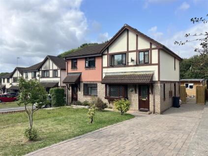 Longpark Way, St. Austell
