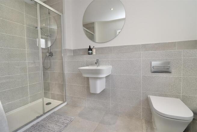 3 bed Detached for sale Image 10