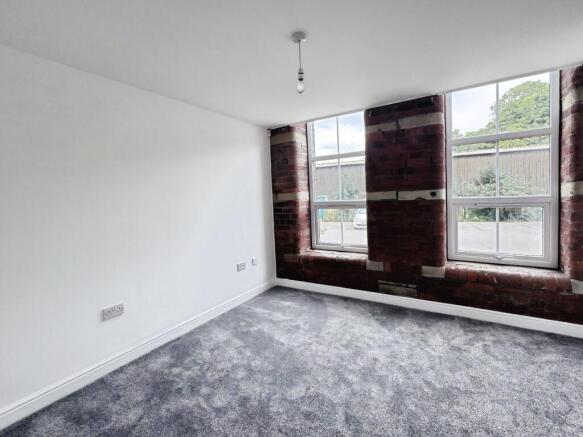 2 bed Apartment for sale Image 7