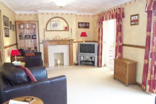 20ft Living Room