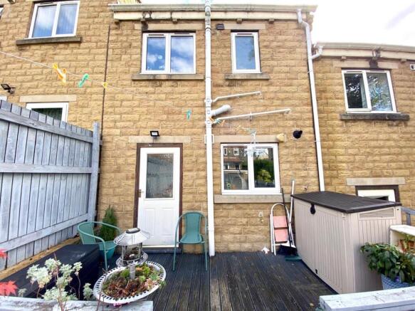 Bramleys Estate Agents - School Yard View - Halifa
