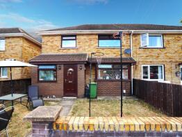 17, Ynyscorrwg Road, Rhydyfelin, Pontypridd CF37 5AP