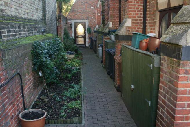 Photo 23