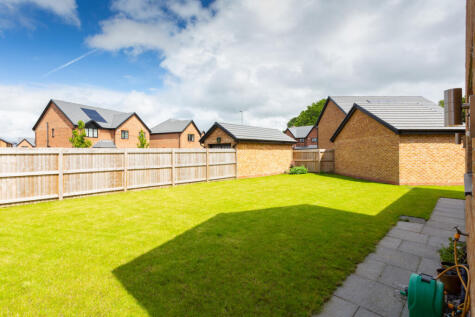 Farm Meadow Drive, Preston, PR3