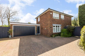 Sidings, Maidenhead Road, Cookham, Maidenhead SL6 9DF