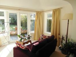 70, Dunsgreen, Newcastle Upon Tyne NE20 9EJ