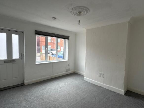 2 bed Semi-Detached for sale Image 6