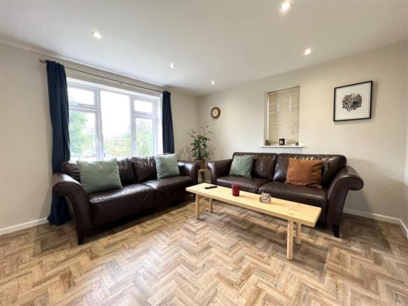 Sitting Room.jpg