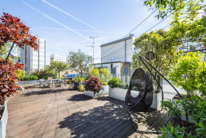 Flat 61, 40 Chandlery House, Gowers Walk, London E1 8BH