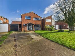 1, Pine Close, Colchester CO7 8NX