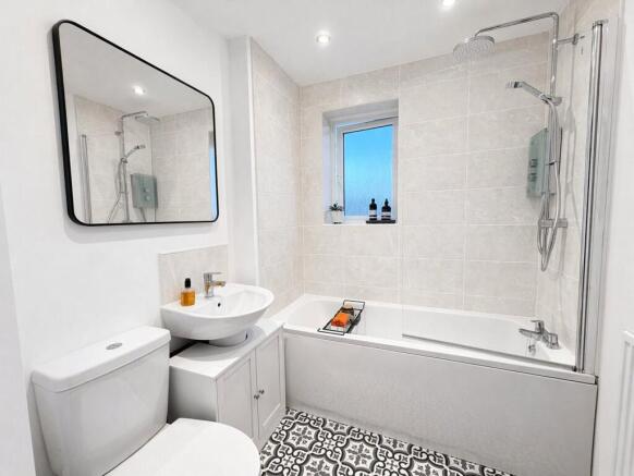 3 bed Detached for sale Image 10