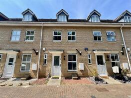 13, Chichester Close, Chafford Hundred, Grays RM16 6DJ