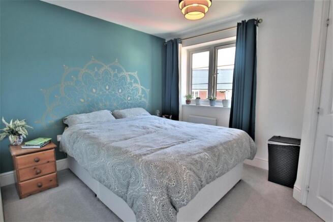Langley Grove, Twyning - Bedroom 1
