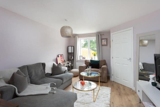 2 bed Semi-Detached for sale Image 4