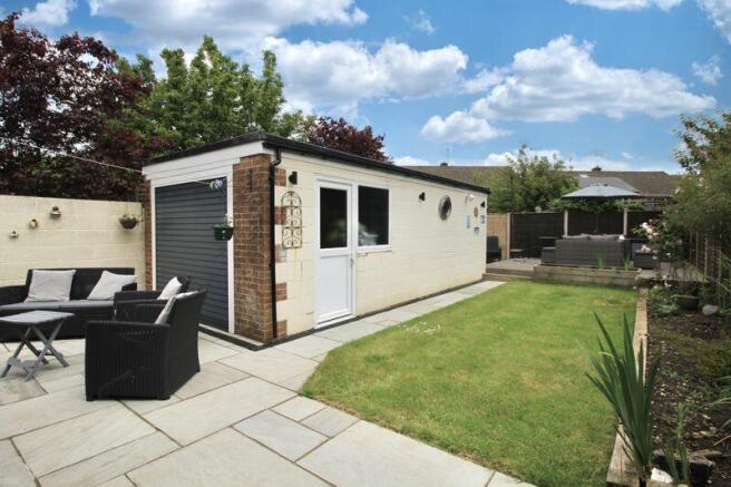 Garden & Garage