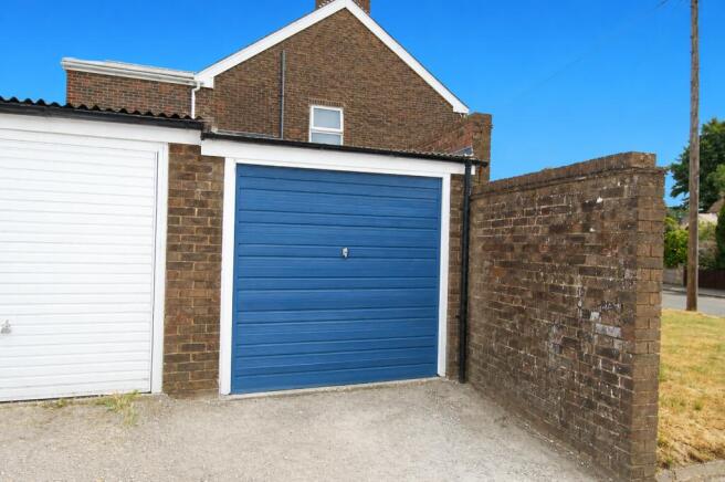 Freehold Garage/Lock-up
