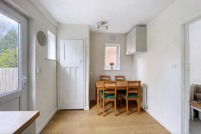 Fitted Kitchen