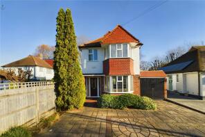 2, The Holt, Wallington SM6 7LG