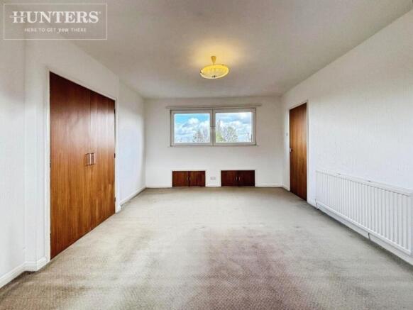 4 bed Detached Bungalow for sale Image 10
