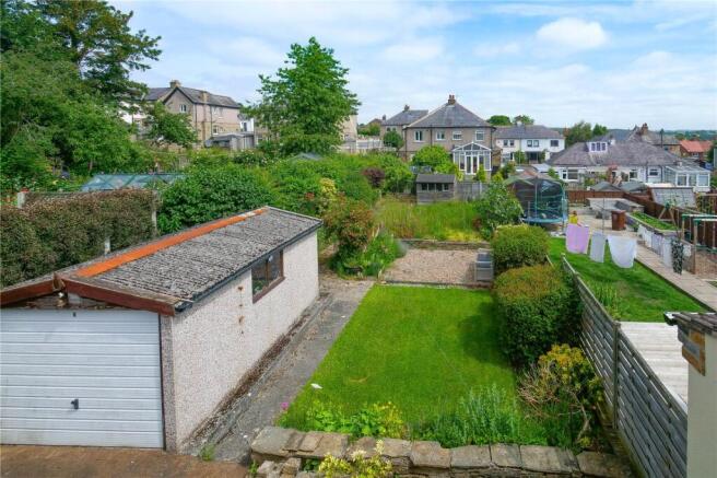3 bed Semi-Detached for sale Image 12