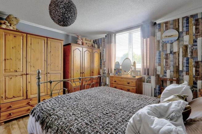 2 bed Terraced for sale Image 9