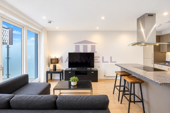 Celestial House For Sale - London, E14 (4) (Copy).