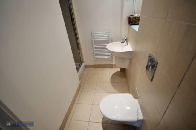 2 bed Flat to rent Image 7