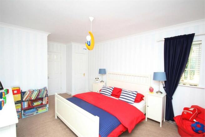 Photo 6