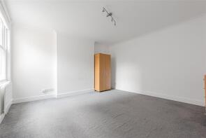 Flat B, 600, Green Lanes, Hornsey, London N8 0RY