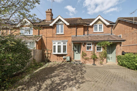 Hyde End Lane, Ryeish Green, Reading