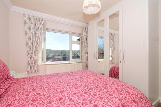 3 bed Semi-Detached for sale Image 9