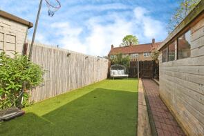 3, Burcott Garth, Hull HU4 7LG