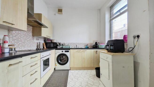 2 bed Terraced for sale Image 5