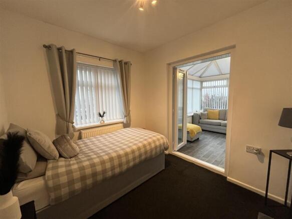 2 bed Semi-Detached Bungalow for sale Image 12
