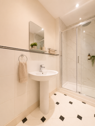 1 bed Apartment to rent Image 5