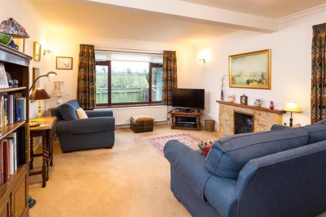 Sitting Room.jpg