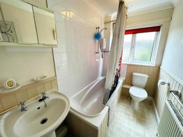 2 bed Semi-Detached for sale Image 8