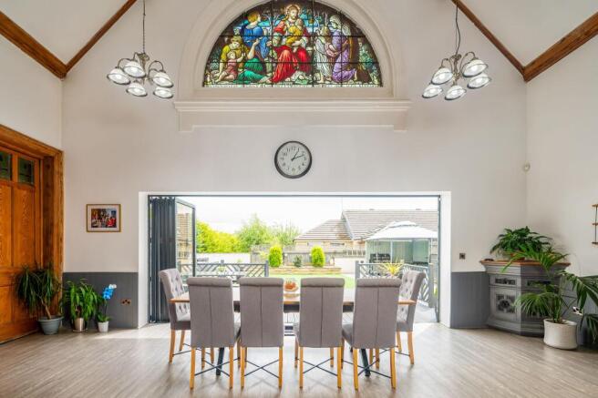 5 bed Character Property for sale Image 7