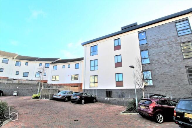 1-bed flat on Colchester,, £140,000