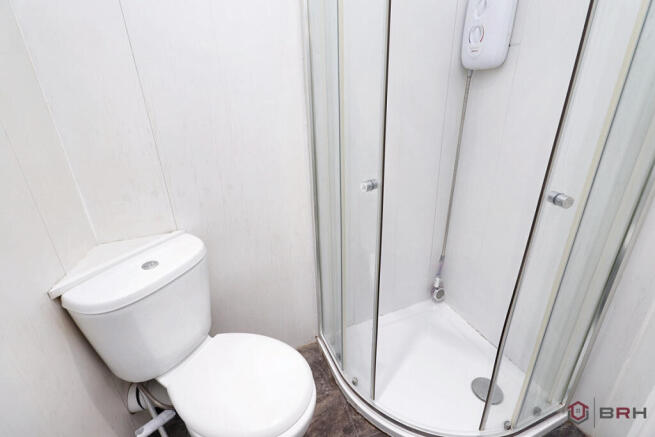 6 bed House of Multiple Occupation for sale Image 8