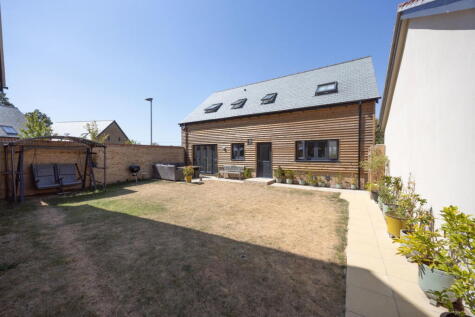 Summers Drive, Calne, SN11