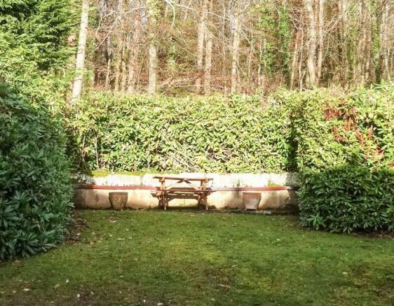 Garden seat
