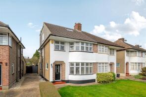 30, Greencroft Avenue, Ruislip HA4 9JJ