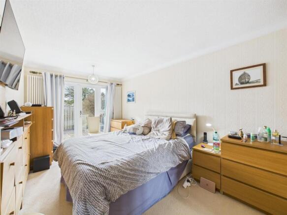 2 bed Detached Bungalow for sale Image 6