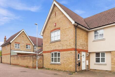 MARY ROSE CLOSE, Chafford Hundred, Grays