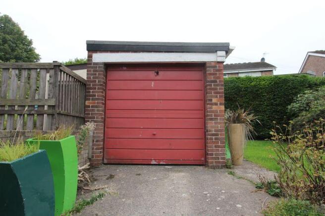 Detached Garage