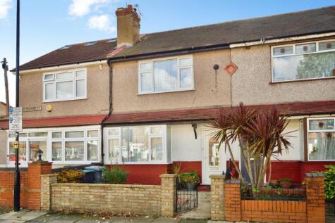 Ingleton Road, London, N18