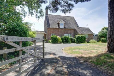 Boreham Hill, Boreham Street, BN27